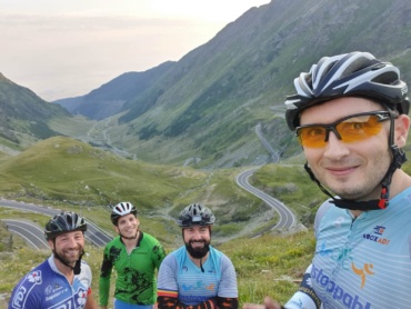 Weekend report: Transalpina, Transfăgărășan și Șureanu Bikefest