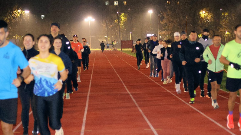 Intervalele de 400 de metri și ruptură musculară.  Cum poți evita accidentările de iarnă